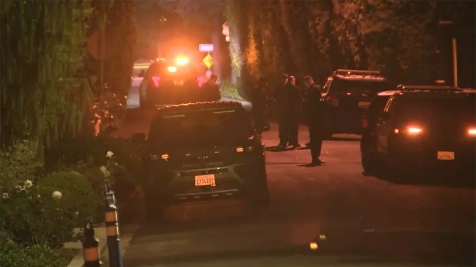 2 people found dead inside home of Hollywood director Rob Reiner in affluent Los Angeles neighborhood