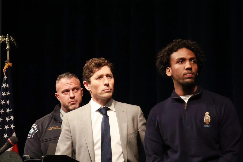 ICE agents tackle, arrest American citizen in Minneapolis