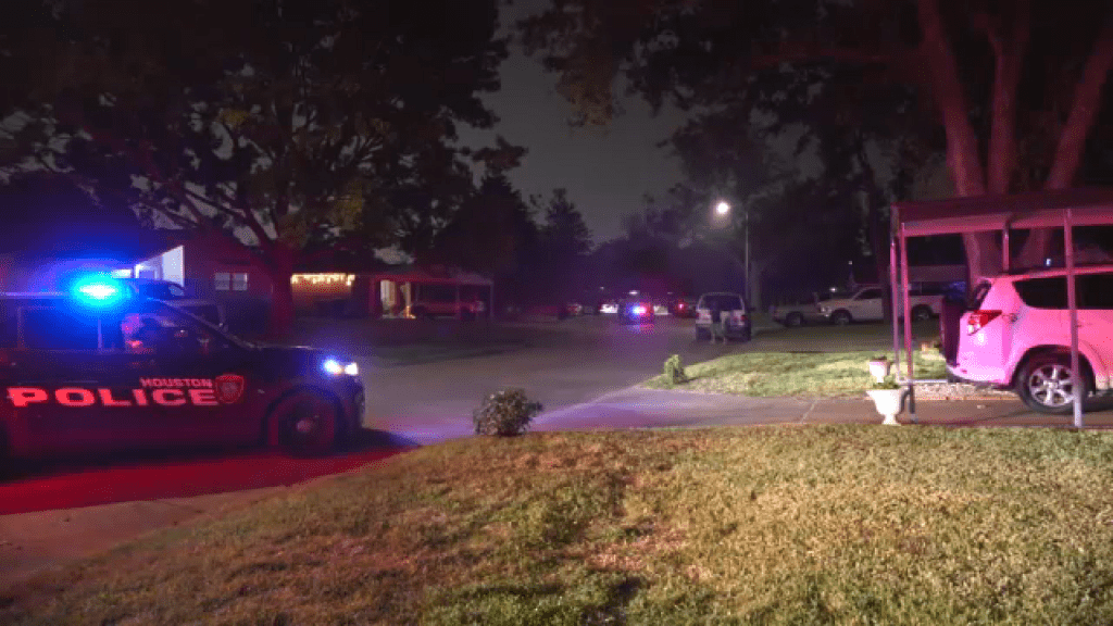 Argument between father-in-law and son-in-law leads to apparent murder-suicide, HPD says