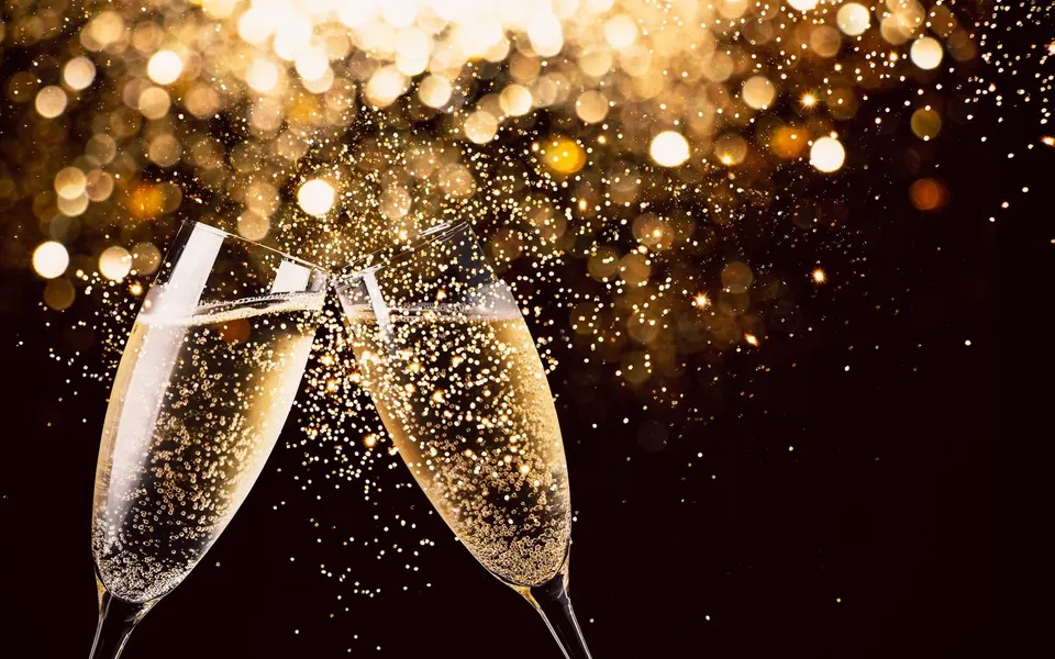 Celebrate New Year’s Eve With Fine Champagnes And Sparkling Wines