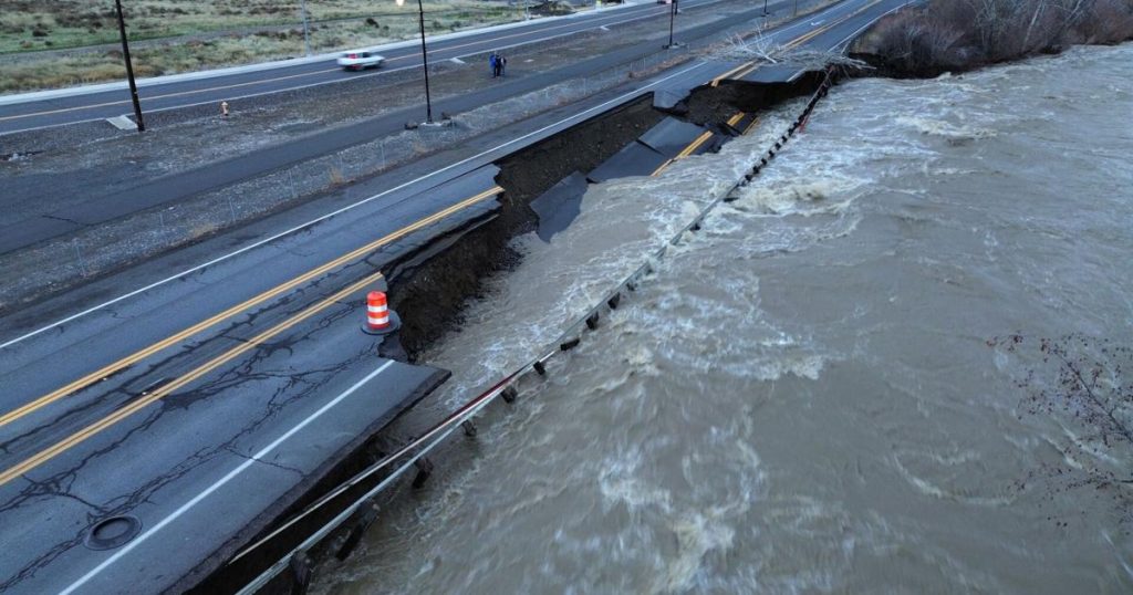 Highway 12 washout forces extended detour through Naches school zone