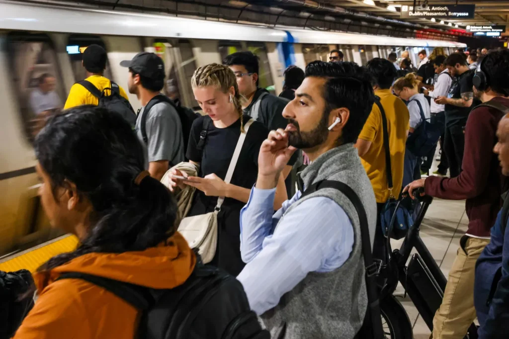 BART fares, bridge tolls set to rise Jan. 1