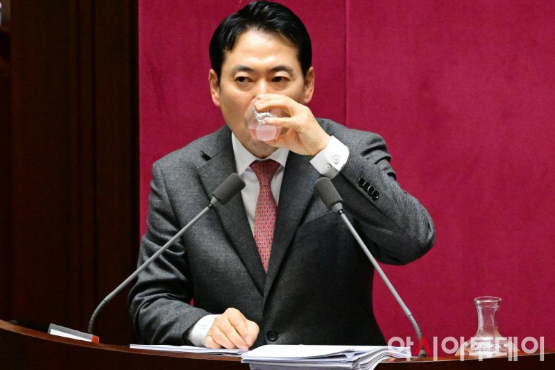 People Power Party expels ex-lawmaker after minister nomination