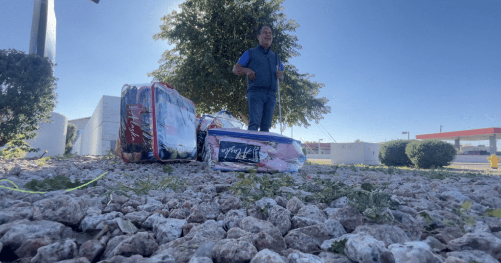 Two people cited for allegedly stealing from beloved Mesa street vendor