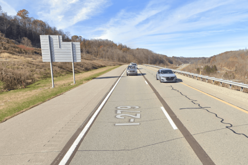 Officer-Involved Shooting on I-279 Southbound After High-Speed Chase Ends in Crash Near Pittsburgh