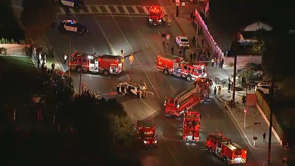 2 people extricated after violent multi-vehicle crash in Northridge