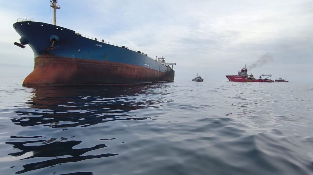 Drone-Hit Oil Tanker Kairos Is Now a Mile Off Coast of Bulgaria