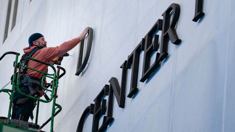 Analysis: Trump’s bulldozer view of laws hits the Kennedy Center | CNN Politics