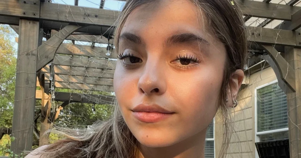 Body and gun found in Texas field during search for missing 19-year-old