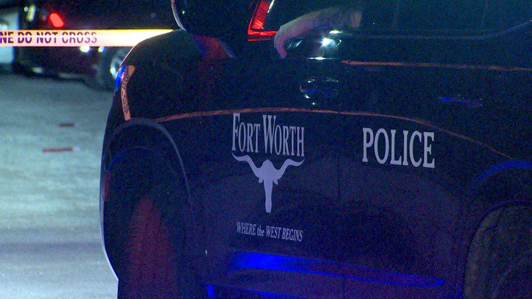 Police investigating murder-suicide at Fort Worth apartment complex