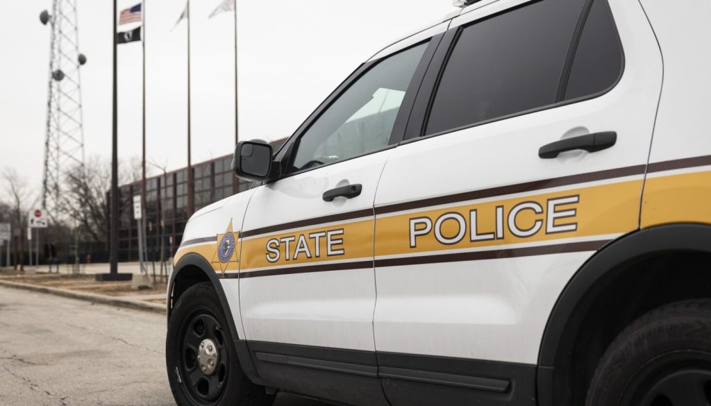 Three killed in crash on I-290 in Itasca