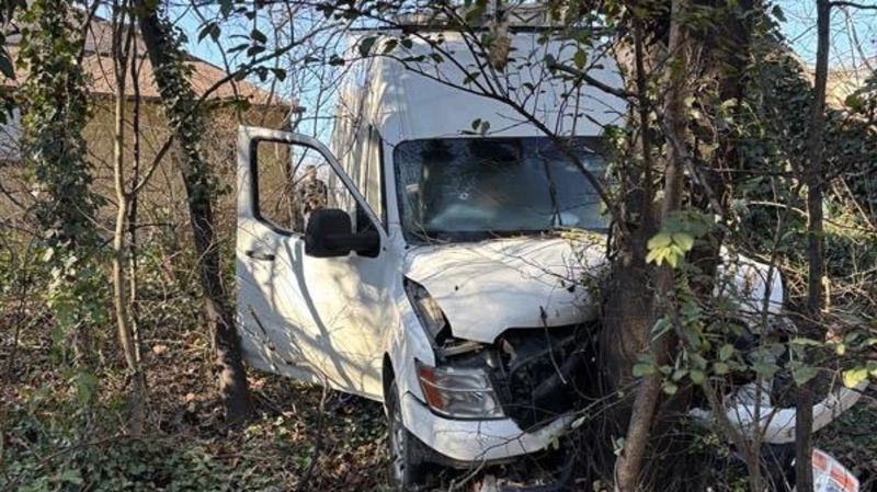 ICE agents shot an undocumented man in Maryland after they say he attempted to ram him with his van | CNN