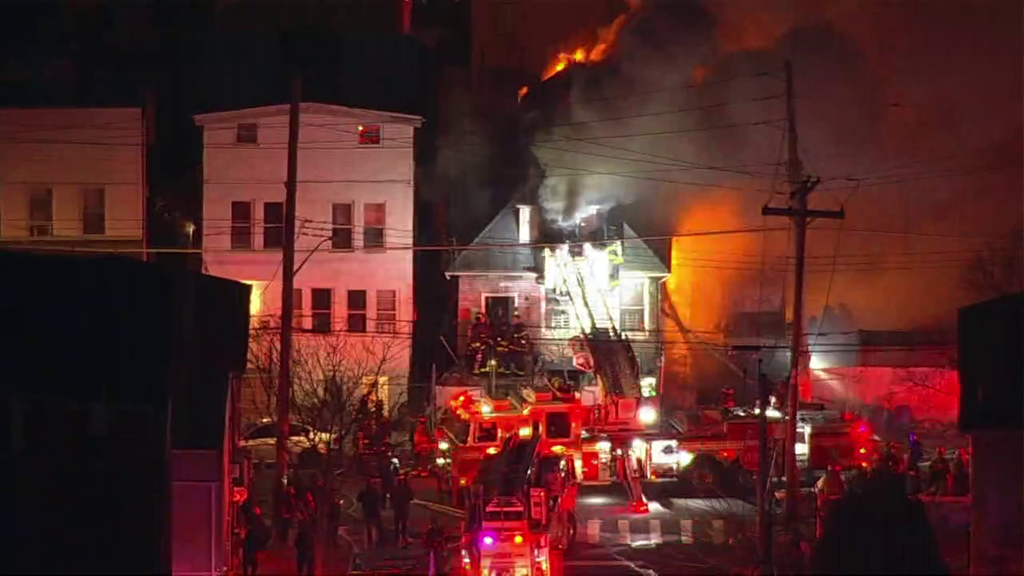 2 hurt when fuel truck, house catch fire on Staten Island, FDNY says