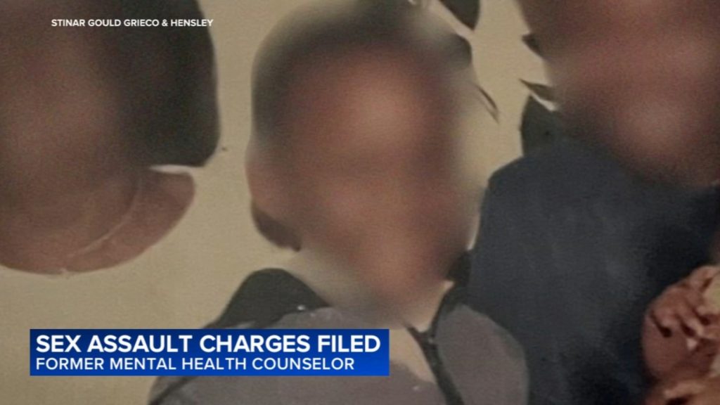 Ex-counselor sexually abused kids in ‘repeated attacks’ over 8 years at Chicago hospital: pros.