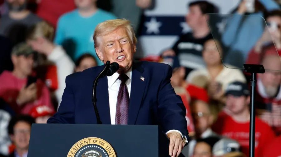 Trump at NC rally: Democrats ‘will shut down government’ in January