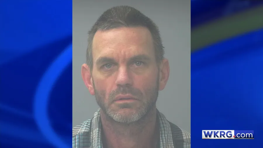 Florida man who found teen’s burned body accused of stealing from crime scene