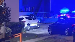 Man shot, killed at apartment complex in southwest Atlanta