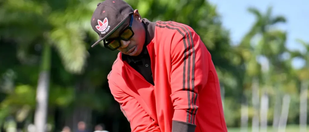 Ja Rule Nearly Decapitates Fan With Horrible Shot After Declaring He’s ‘Best Hip-Hop Golfer’