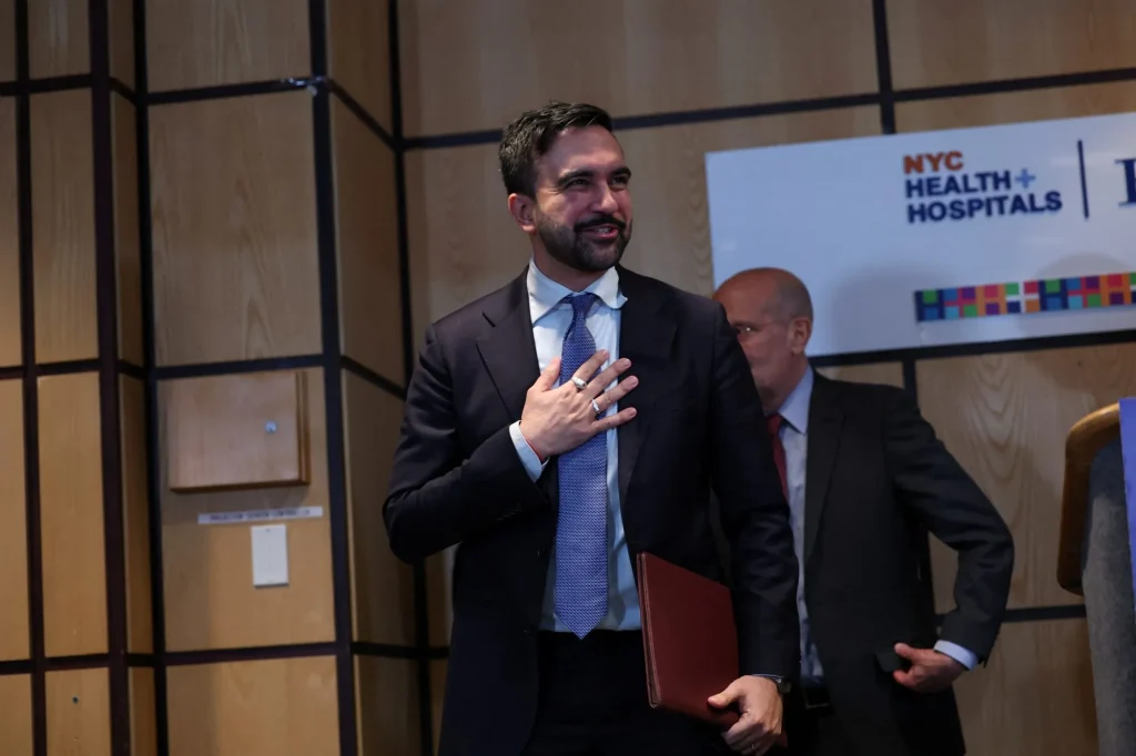 Michael Goodwin: Looking back on 2 former NYC mayors who sparked major crises — as inexperienced Mamdani enters City Hall