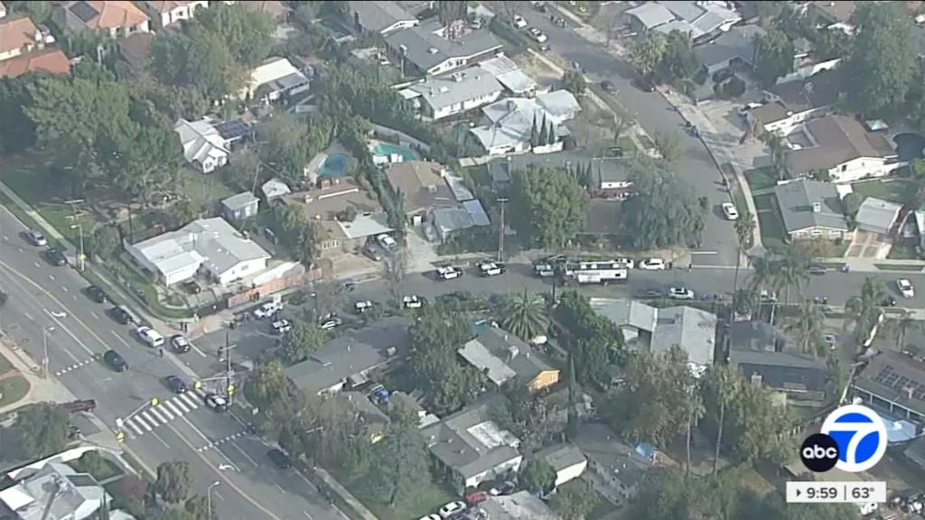 Suspect, father dead after mental health call at Lake Balboa home ends in police shooting, LAPD says