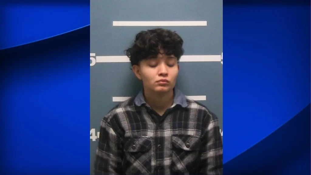 Former Tulare County probation officer arrested for inappropriate contact with teen