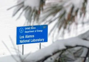 Workers contaminated at Los Alamos National Laboratory as glovebox window removed