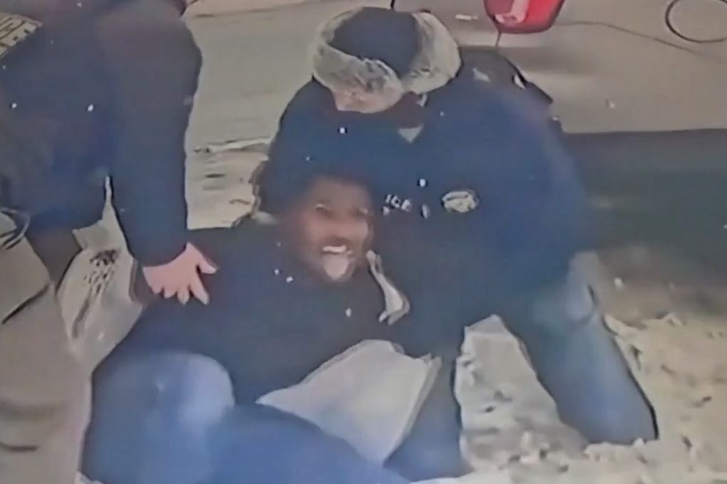 ICE agents wrongfully detained US citizen who ‘looked Somali’ in Minneapolis, city leaders say