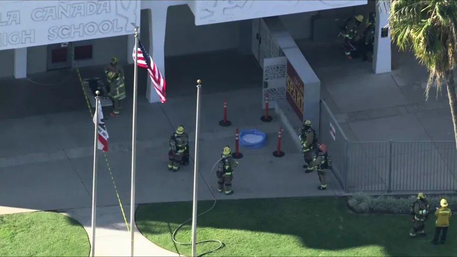 2 teens detained after chemical mixing sparks evacuation at La Cañada High