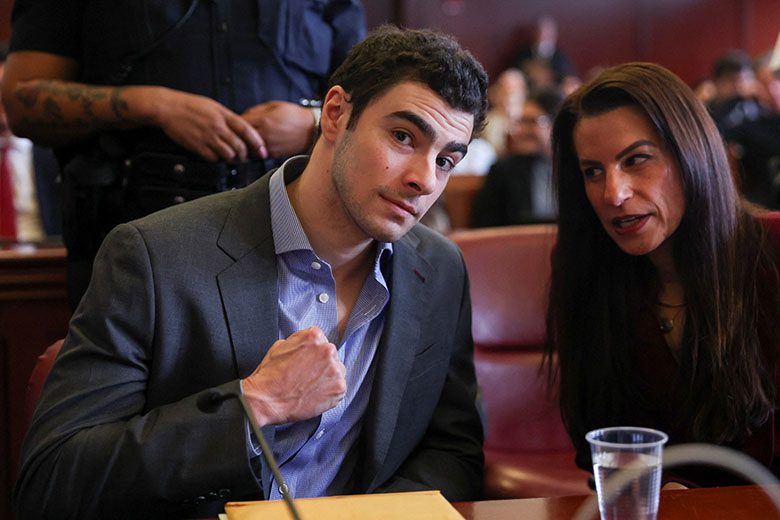 Luigi Mangione attends hearing at Manhattan Supreme Court