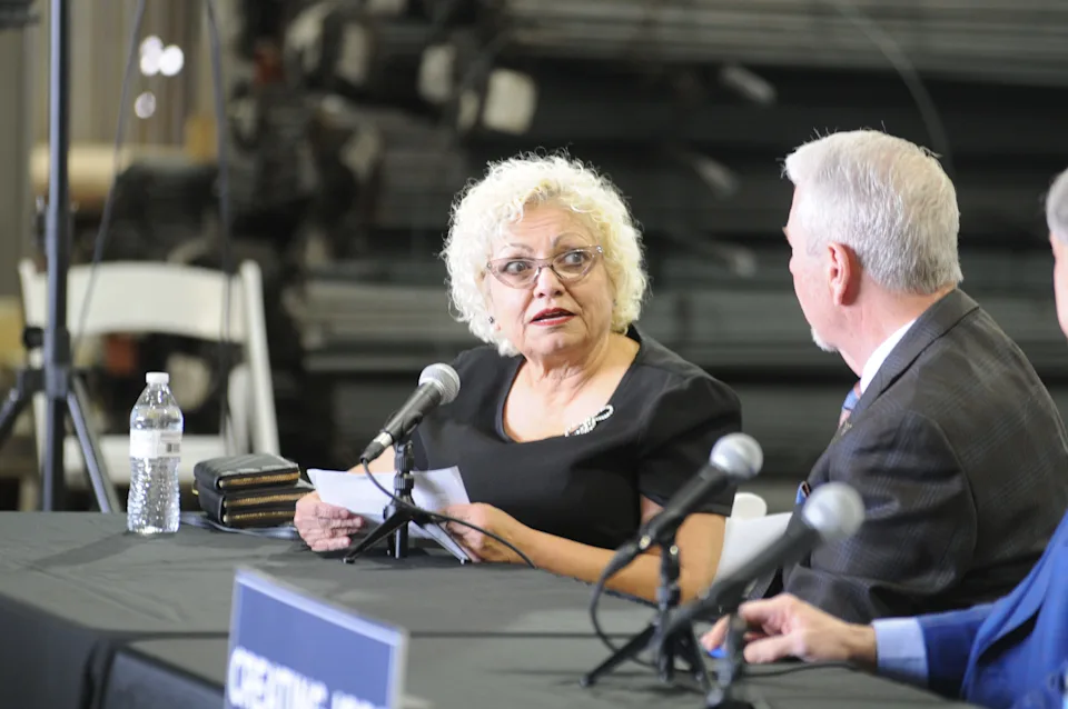 Incumbent Mayor Rachel Quintana wins reelection in Vinton runoff