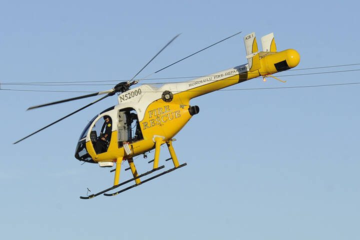 Paraglider dies after crashing into East Oahu mountain