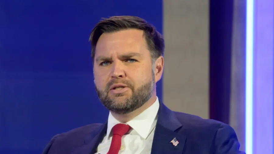 Omar Fateh responds to Vance’s ‘mayor of Mogadishu’ comment made in Turning Point speech