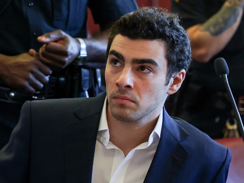 Mangione argues for suspension of death penalty in his case