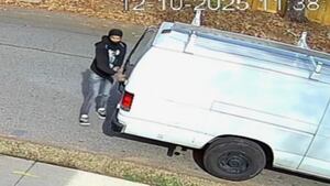 Thieves pose as workers to rob DeKalb construction crews at gunpoint