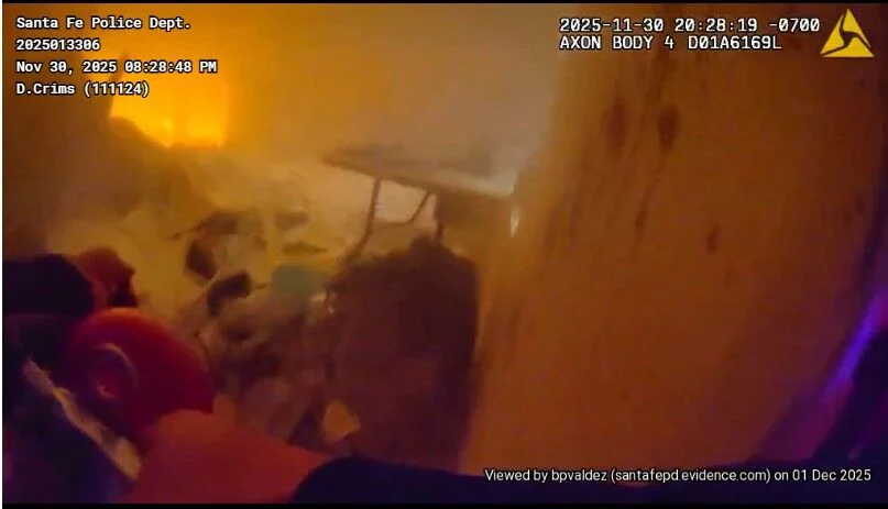 Prosecutors seek to detain Santa Fe man charged in apartment fire