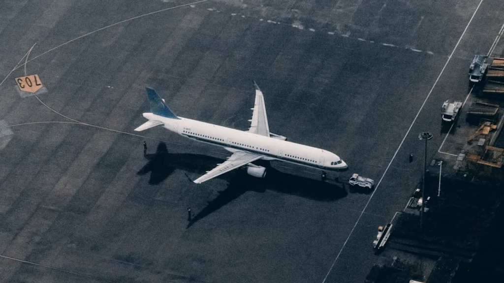 I took a same-day flight to Boston and never left the airport—all to keep my airline status