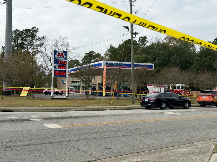JUST IN: Woman shot at Marathon gas station, 1 in custody