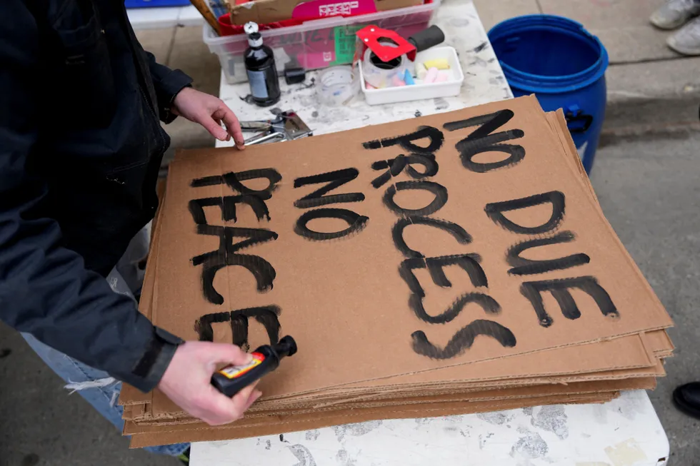 Judge convicted of felony after helping undocumented migrant evade ICE in courthouse