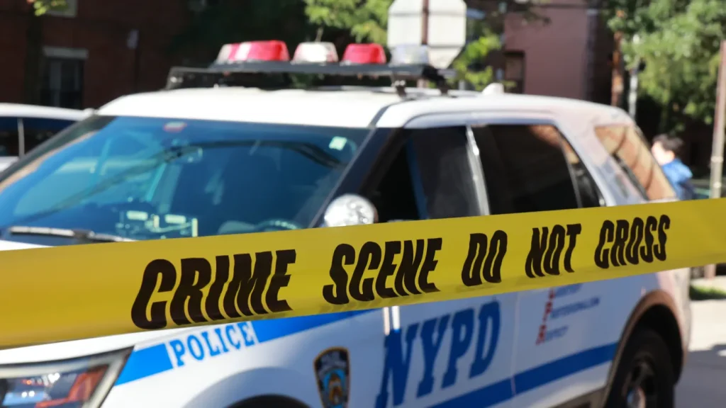 Woman, 66, fatally struck by Hummer in Manhattan