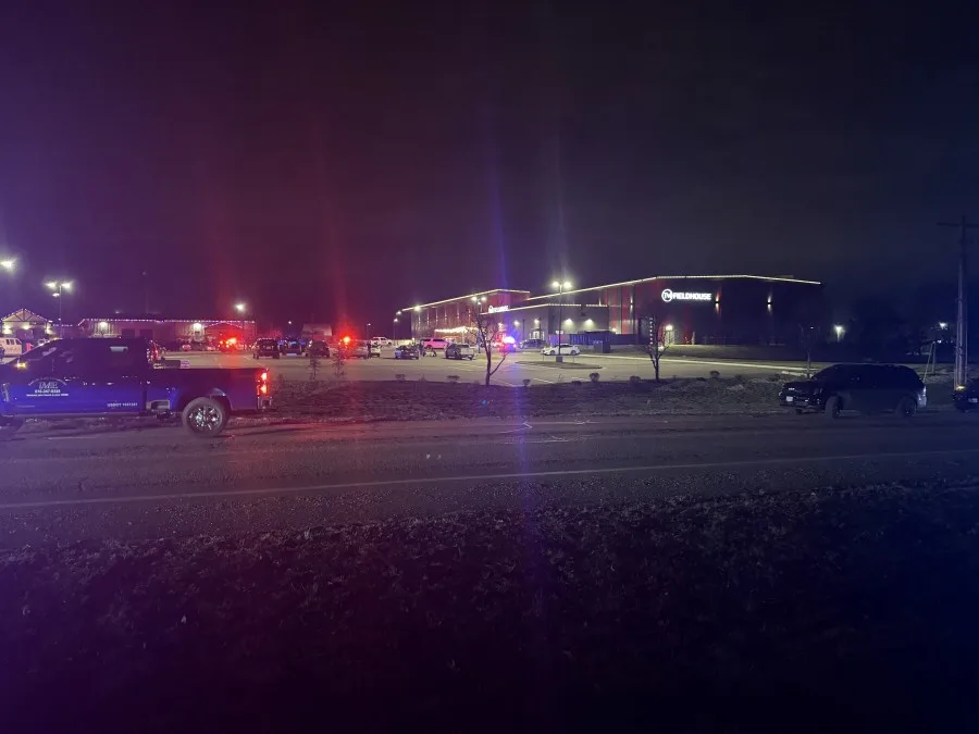 1 injured, in custody after Lee’s Summit sports venue shooting: Police
