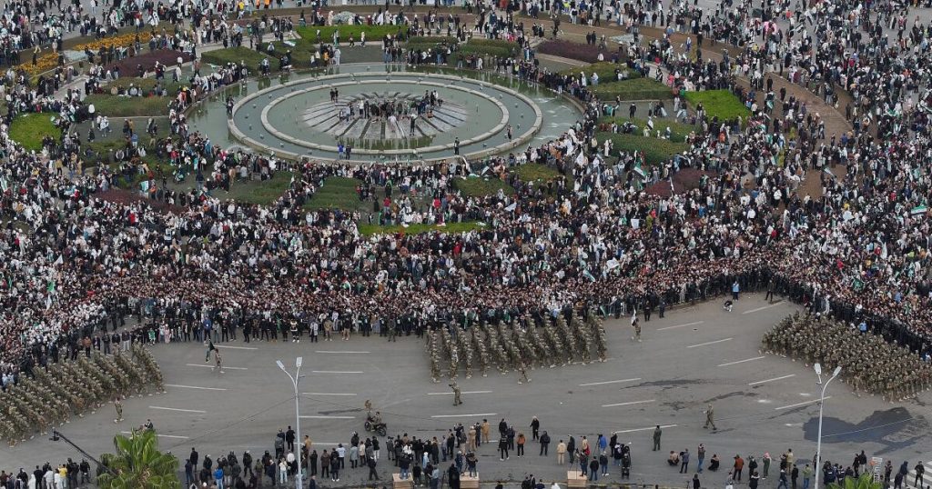 2 U.S. service members, one American civilian killed in ambush in Syria, officials say