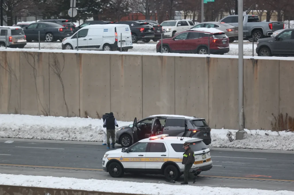 3 dead and several injured in Calumet Park accident