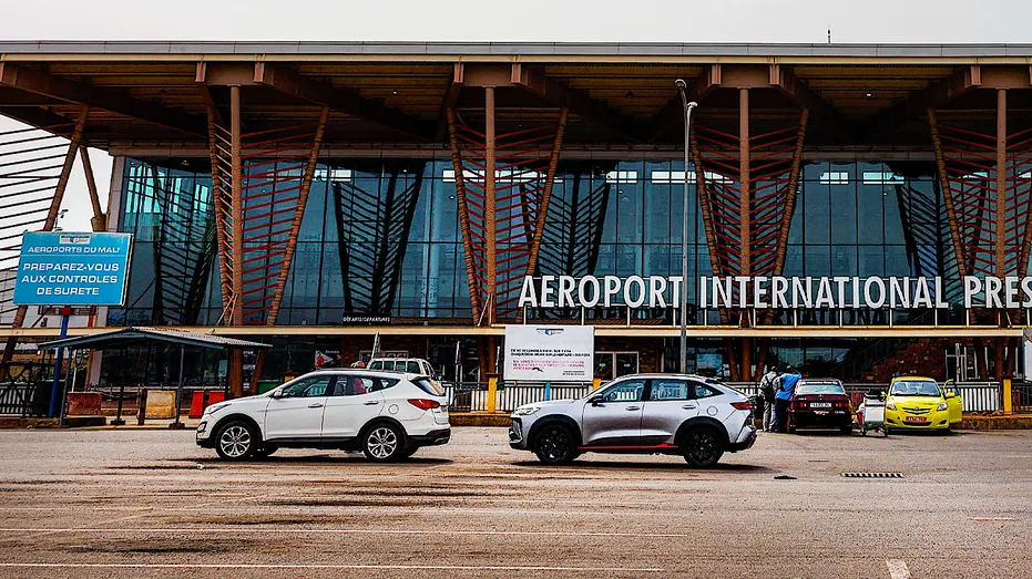 ‘Depart immediately’: State Department warns Americans as al Qaeda threatens to overrun African Nation