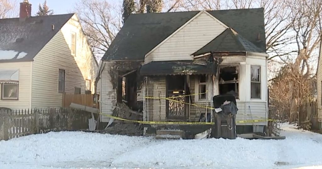 6-year-old girl dies in Detroit house fire, 2 others hospitalized