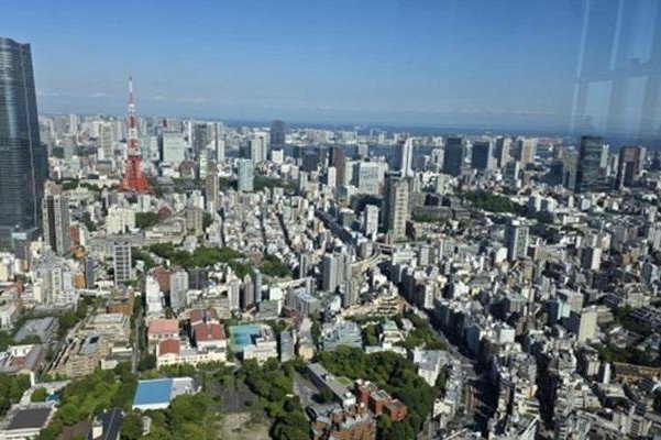 Japan to expand childcare support in 2026 with cash aid