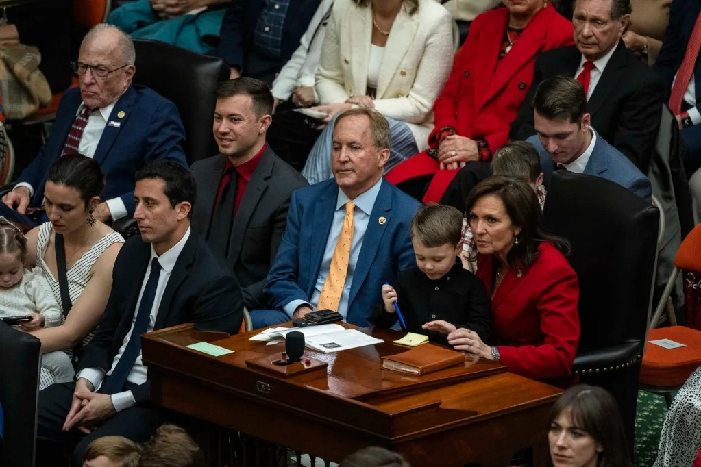 Texas AG Ken Paxton and Sen. Angela Paxton agree to unseal divorce records