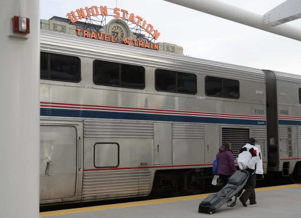 Woman who died on overnight train to Denver was suffocated in her seat, expert testifies