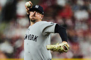 Right-hander Mark Leiter Jr. and the Athletics complete $2.85 million, 1-year contract