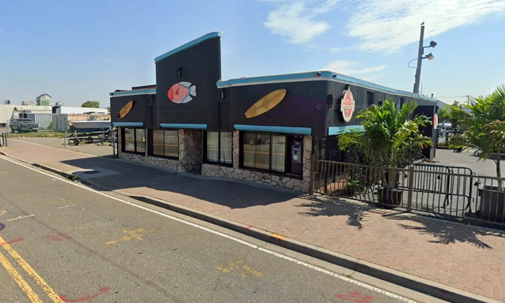 LI man gets 30 years for bar shooting that paralyzed 23-year-old father