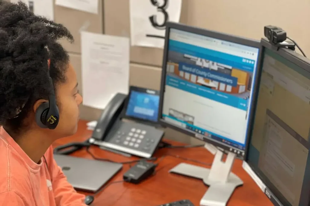 Nevada lawmakers approve $10M for 988 crisis hotline call center growth